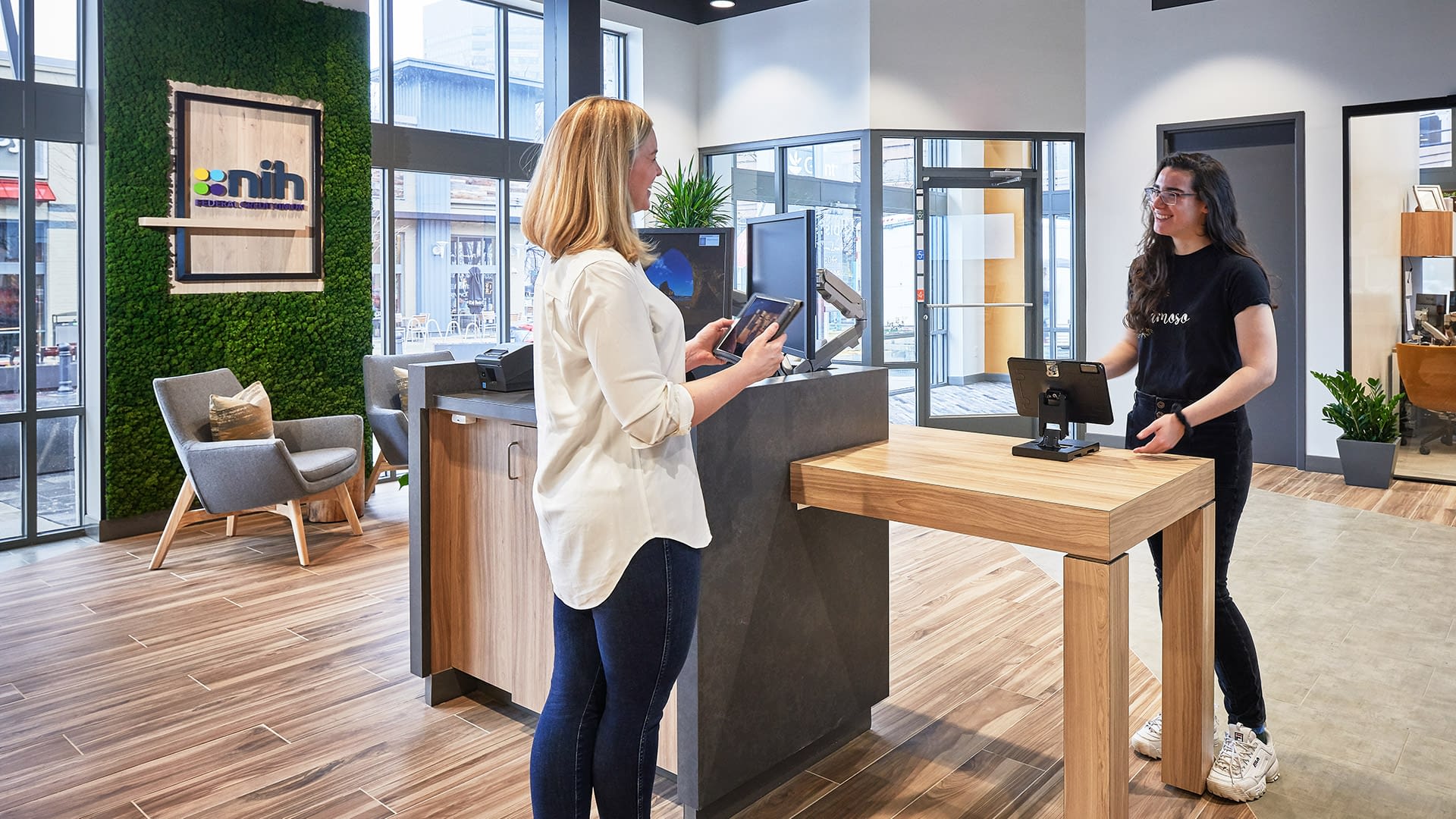 Mckinsey digital case interview picture